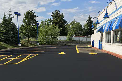 D&J_Asphalt-Drive-thur-and-parking-lot