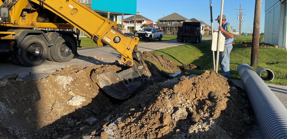 Providing Services Of: ditch digging services near me, ditch digging company, ditch digging company near me, ditch digging services, ditch excavation services, utility ditch digging