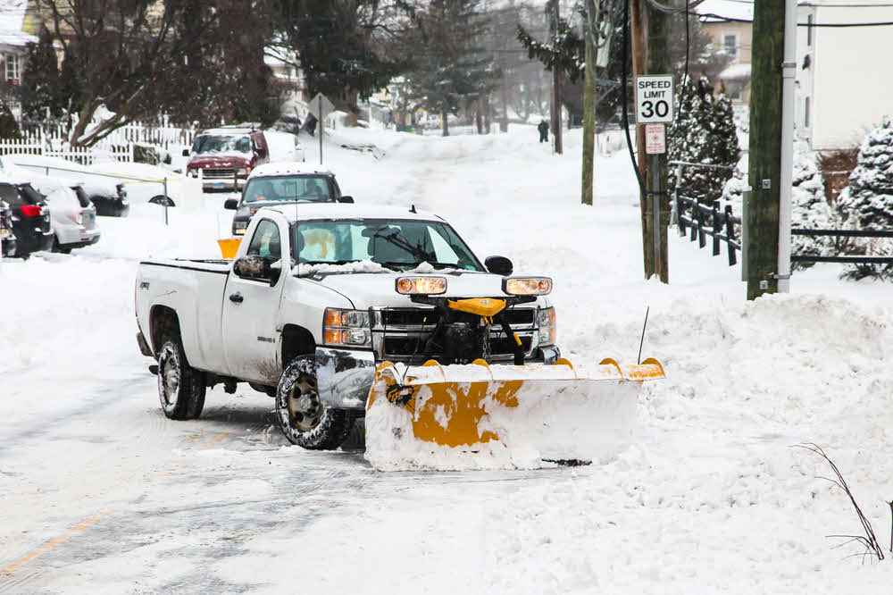 Snow Plowing Services in Chesterfield Shores, MI